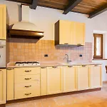 Casetta In Pietra *