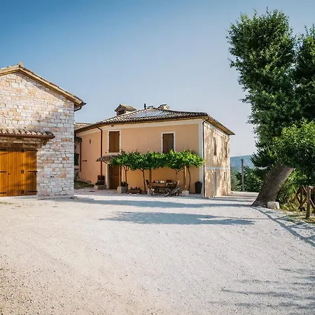 Casetta In Pietra Ferienhaus *