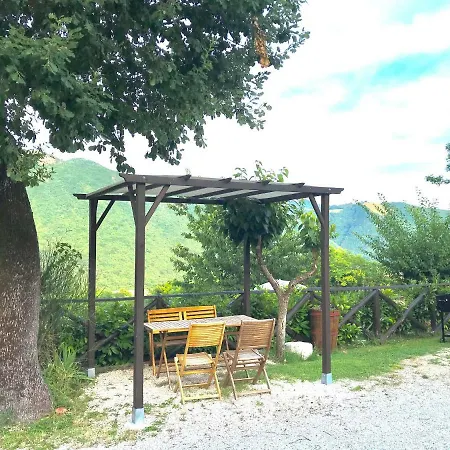 Casetta In Pietra Holiday home